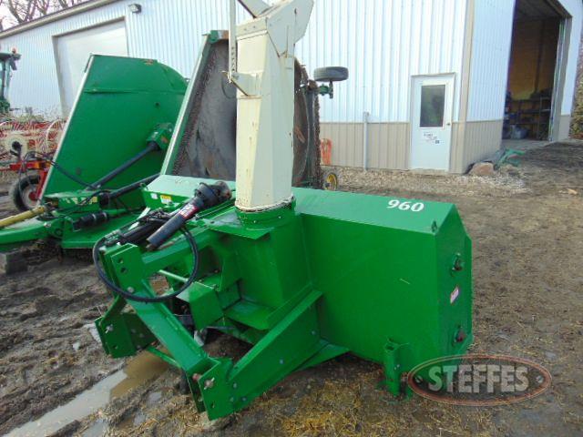  Buhler Farm King 960_0.JPG